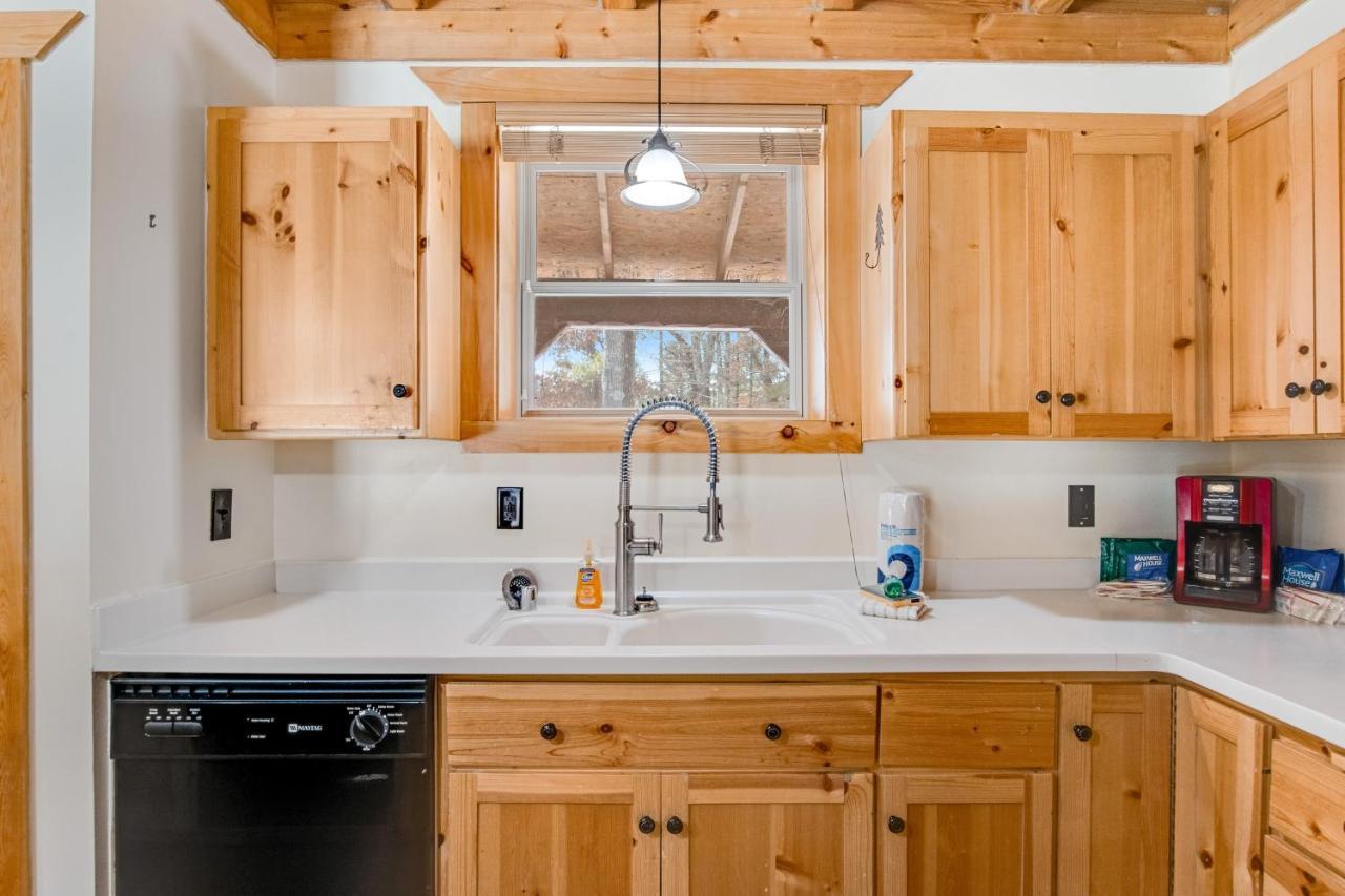 The Birdie Lodge Arkdale Экстерьер фото