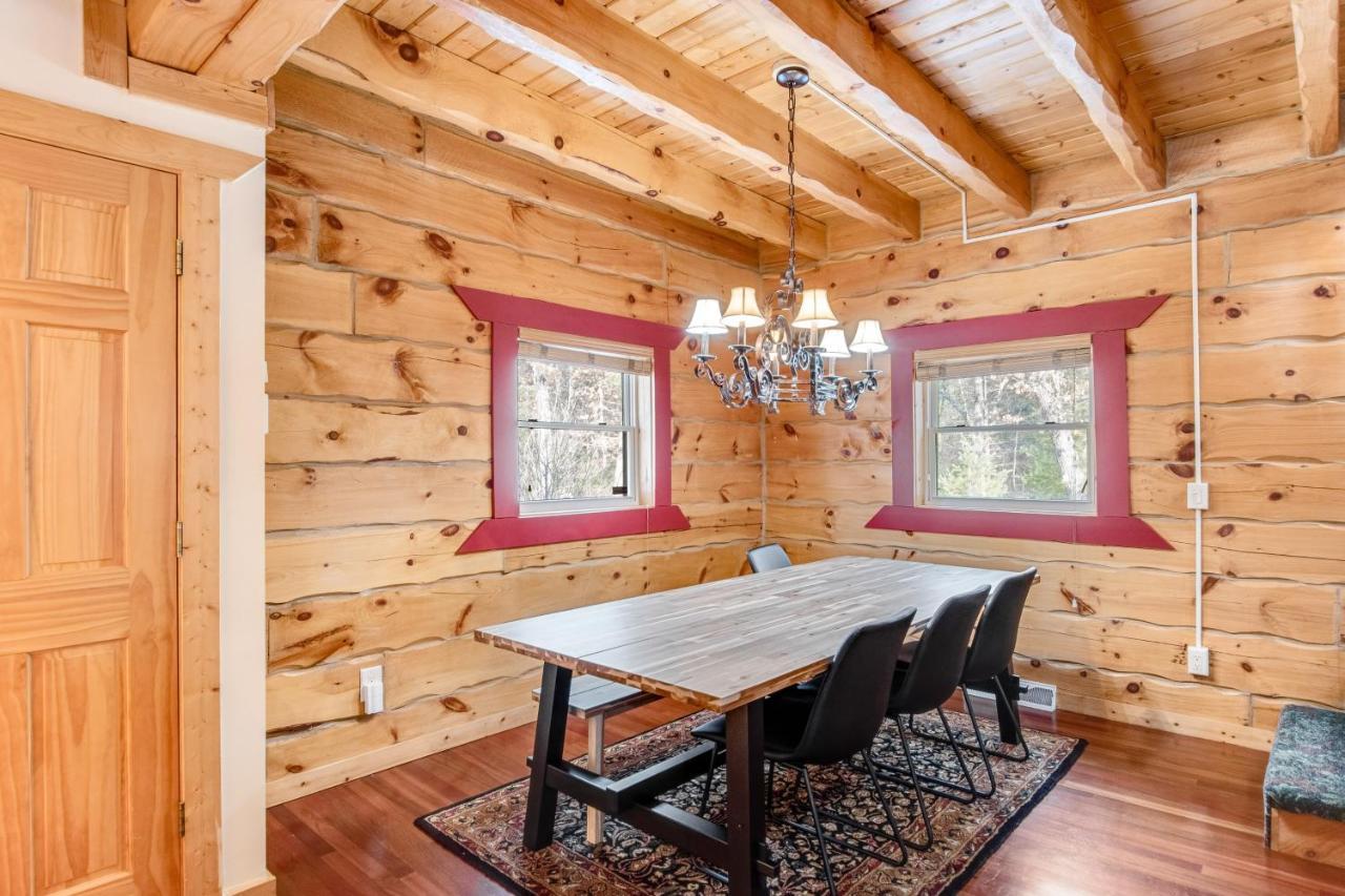 The Birdie Lodge Arkdale Экстерьер фото